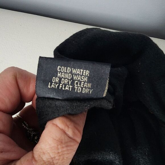 Ganeshhimal Hat 100% Wool Handknit Innepal MultiColor Hobo Bohemian Crochet - Picture 3 of 3